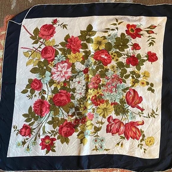 Vintage Silk Scarf Bundle Flawed - Picture 3 of 15